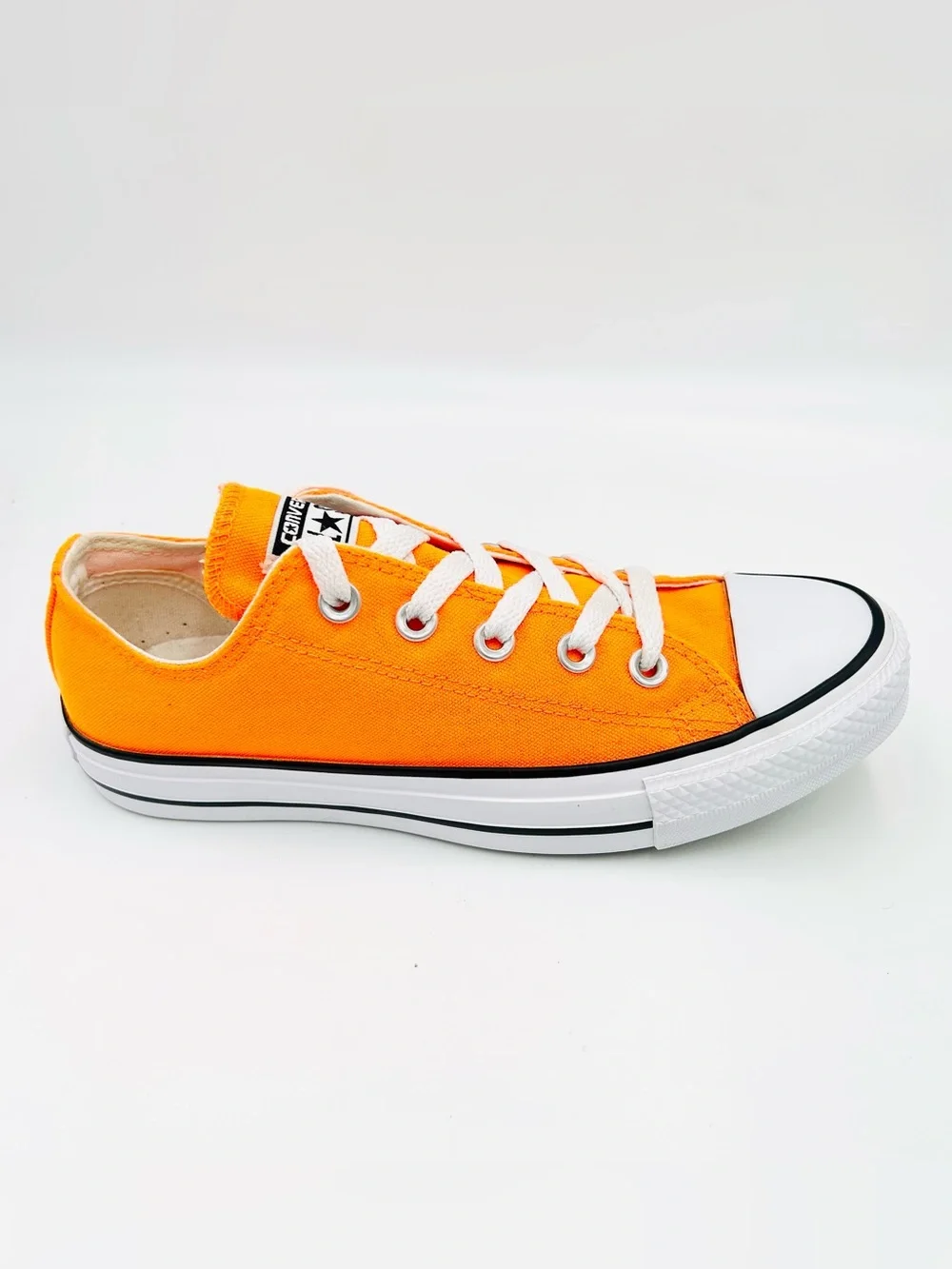 Converse Chuck Taylor All Star Ox Low Top Sneakers Women Size 6 Bright Orange Ca - Picture 3 of 10